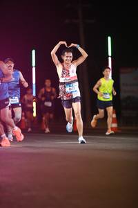 BIB: 4548, 41474
                            <button type="button" onclick="openModal(21299991)" class="btn btn-primary btn-sm float-right btn-popup" data-toggle="modal" data-target=".modal-high-quality">
                        <i class="fas fa-shopping-cart"></i> Add to Cart
                    </button>
                                            <button type="button" onclick="isThisMe(21299991, true)" class="btn btn-success btn-sm float-right btn-popup btn-isme hidden" data-toggle="tooltip" data-placement="bottom" title="นี่คือรูปของคุณใช่ไหม คลิกที่นี่เพื่อเอาเข้าอัลบั้ม">
                        <i class="fas fa-plus"></i> Add to album
                    </button>
                    <button type="button" onclick="isThisMe(21299991, false)" class="btn btn-warning btn-sm float-right btn-popup btn-isnotme hidden">
                        <i class="fas fa-ban"></i> Remove from album
                    </button>